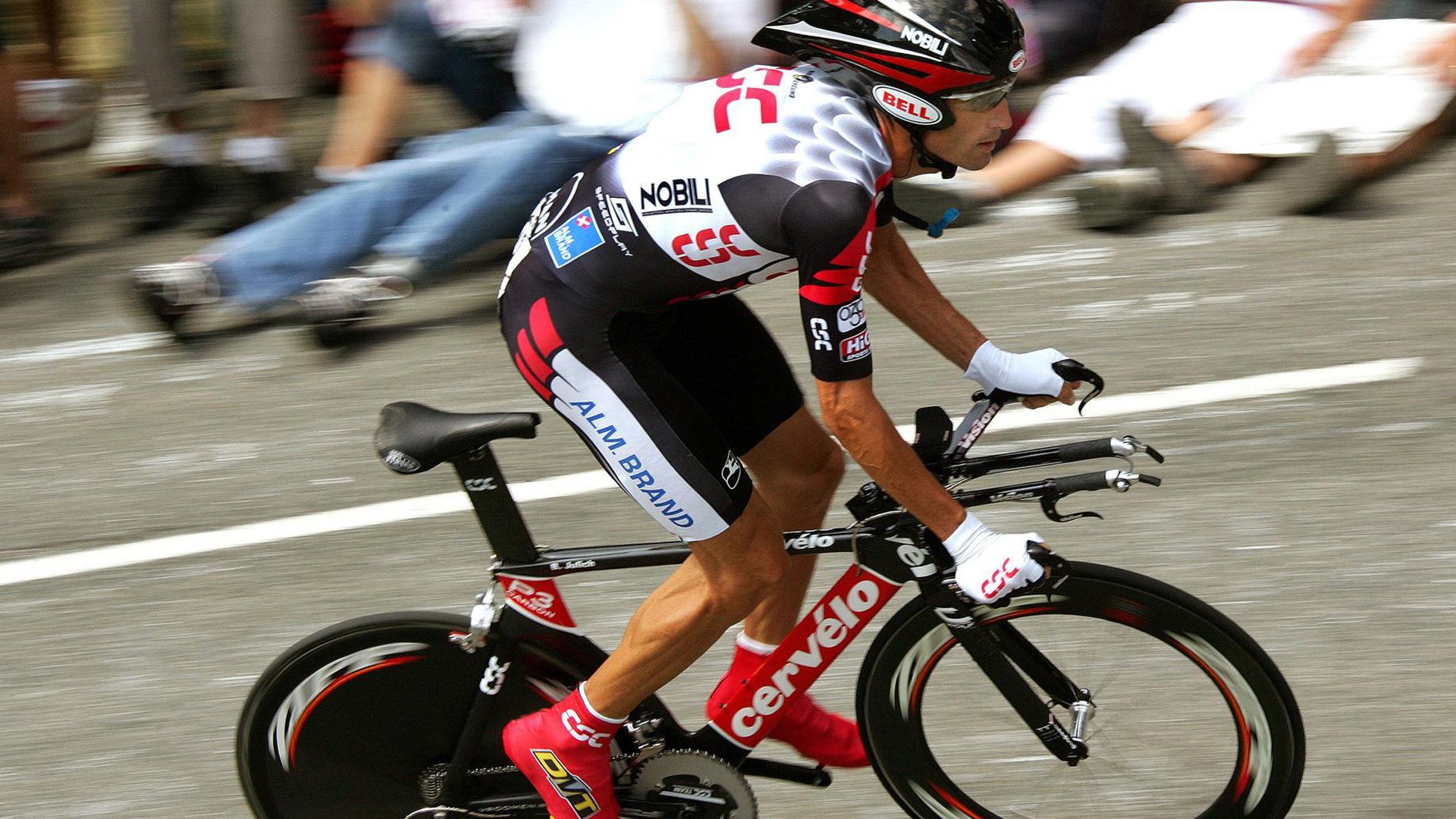 拜仁慕尼黑延续强势，稳坐德甲头把交椅